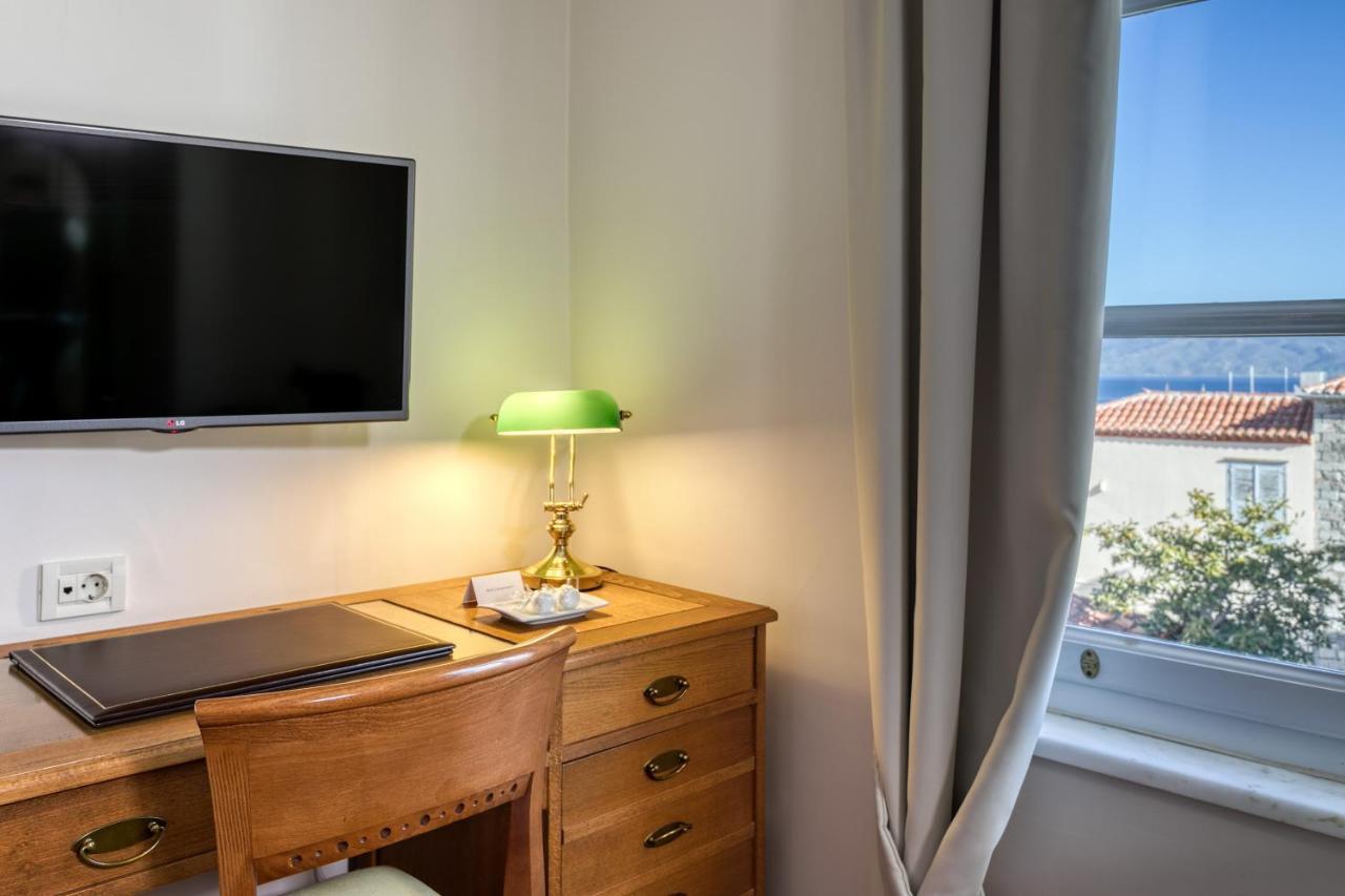 Hotel Leto Hydra Экстерьер фото